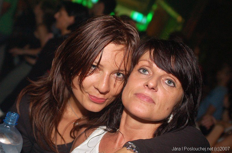 IN BETWEEN ALBUM TOUR - Pátek 14. 9. 2007