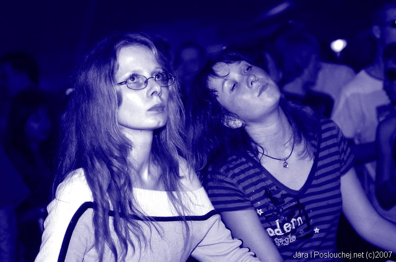 IN BETWEEN ALBUM TOUR - Pátek 14. 9. 2007