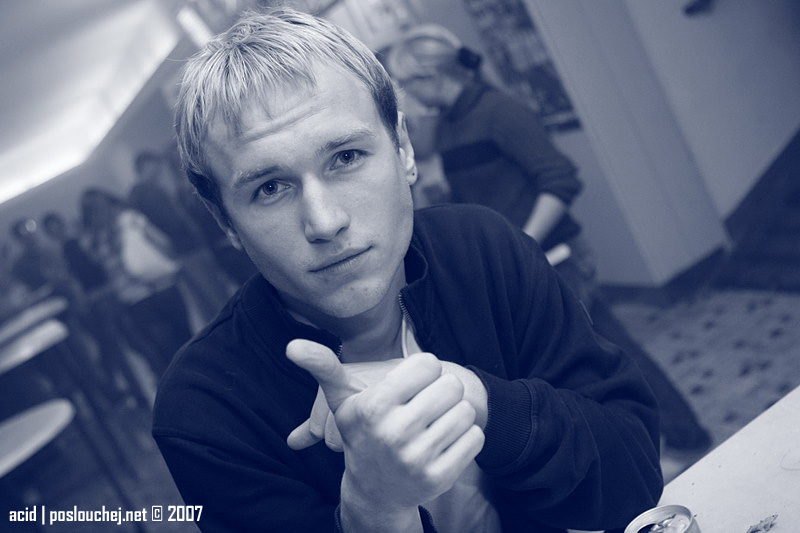 IN BETWEEN ALBUM TOUR - Pátek 14. 9. 2007