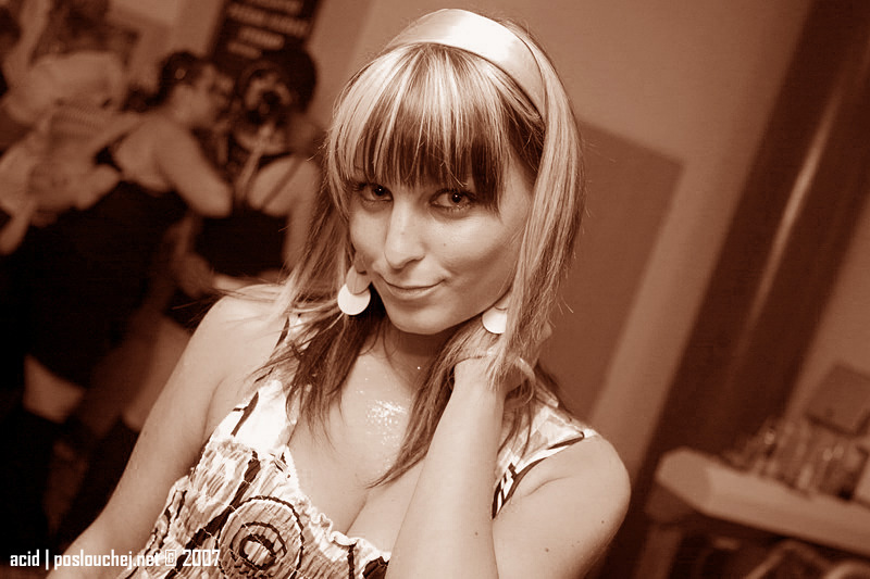 IN BETWEEN ALBUM TOUR - Pátek 14. 9. 2007