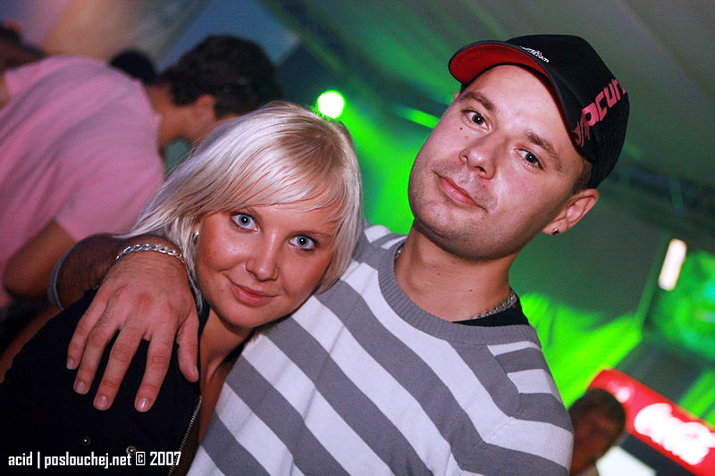 IN BETWEEN ALBUM TOUR - Pátek 14. 9. 2007