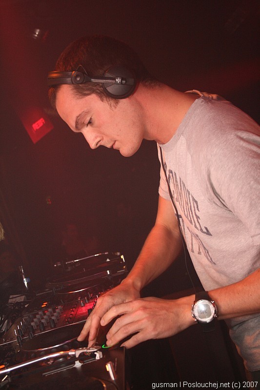 OPERA HOUSE OPENING PARTY - Pátek 14. 9. 2007