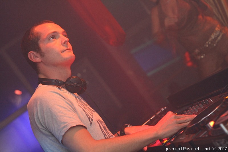 OPERA HOUSE OPENING PARTY - Pátek 14. 9. 2007