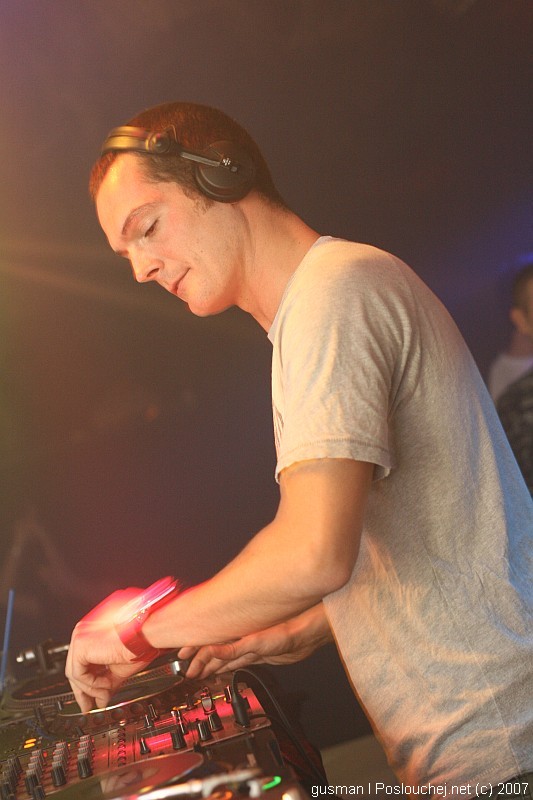 OPERA HOUSE OPENING PARTY - Pátek 14. 9. 2007