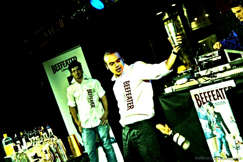 london street party - 20.9.07 - druha cast