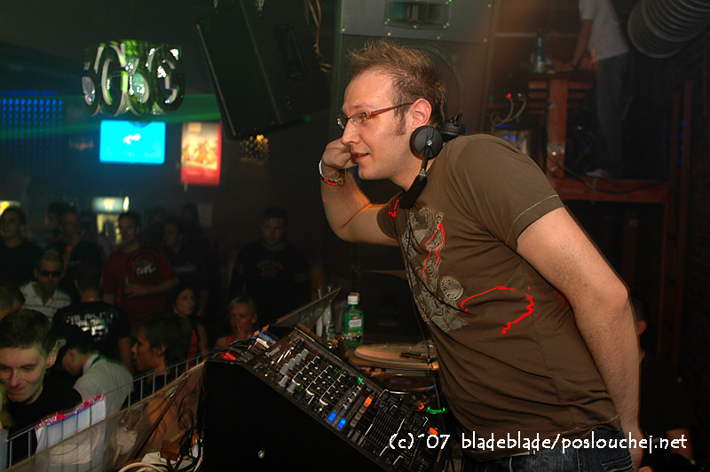 3G  - Pátek 21. 9. 2007