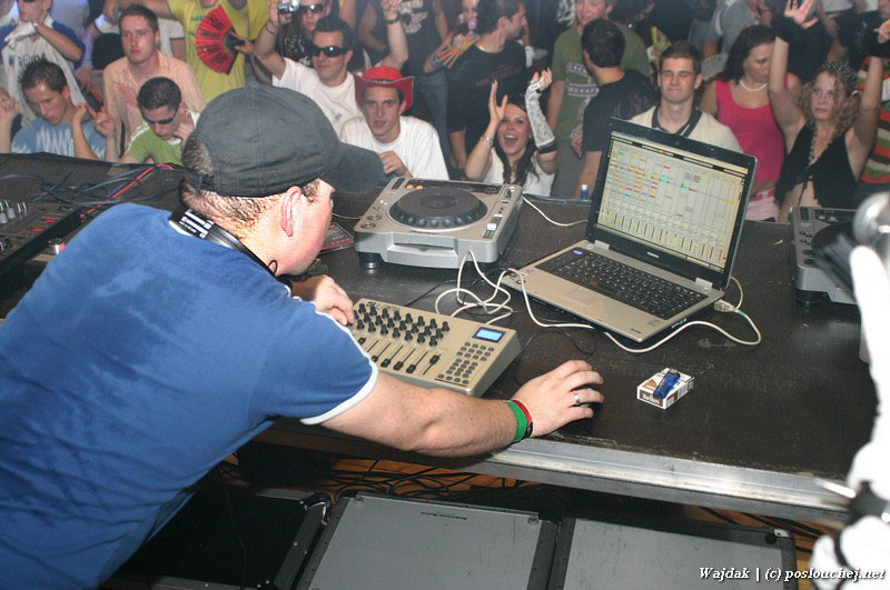 TECHNO TERROR 3 - Pátek 21. 9. 2007