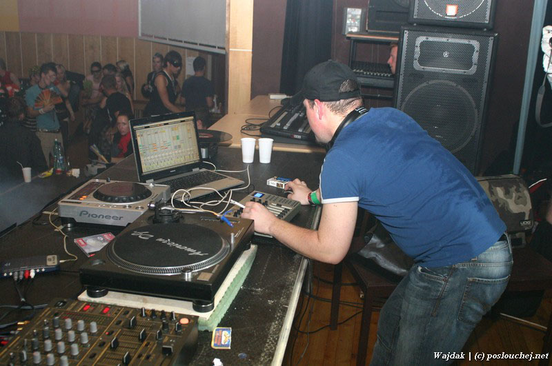 TECHNO TERROR 3 - Pátek 21. 9. 2007