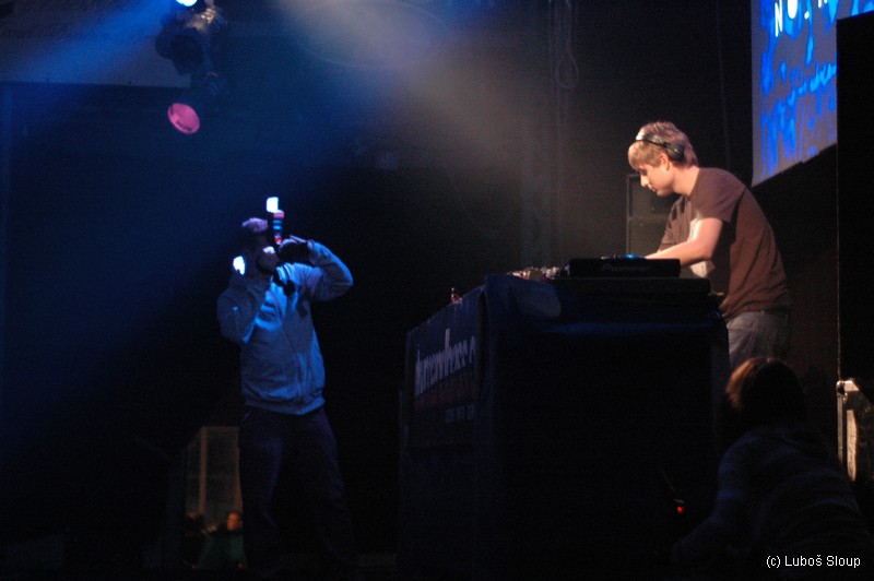 TAKE CONTROL - Čtvrtek 27. 9. 2007