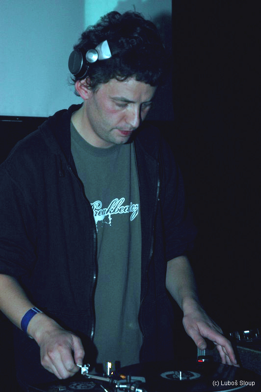 TAKE CONTROL - Čtvrtek 27. 9. 2007