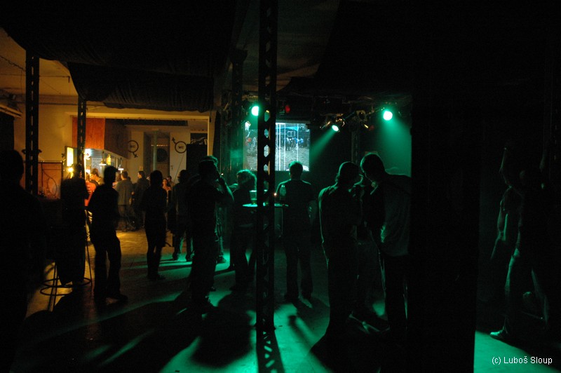 TAKE CONTROL - Čtvrtek 27. 9. 2007