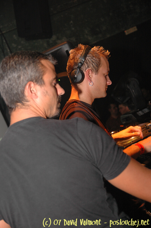 ELEKTRA - Pátek 28. 9. 2007