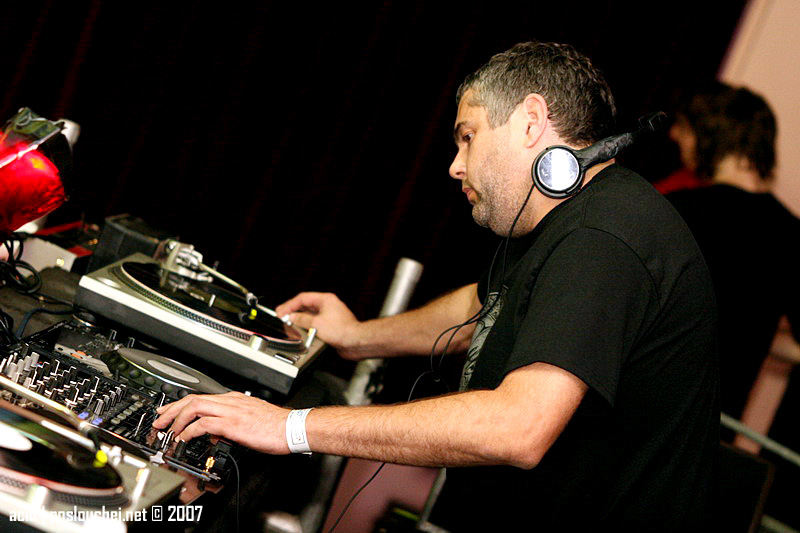 HUMAN TRAFFIX - Pátek 5. 10. 2007