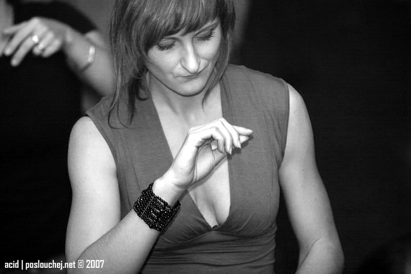 HUMAN TRAFFIX - Pátek 5. 10. 2007