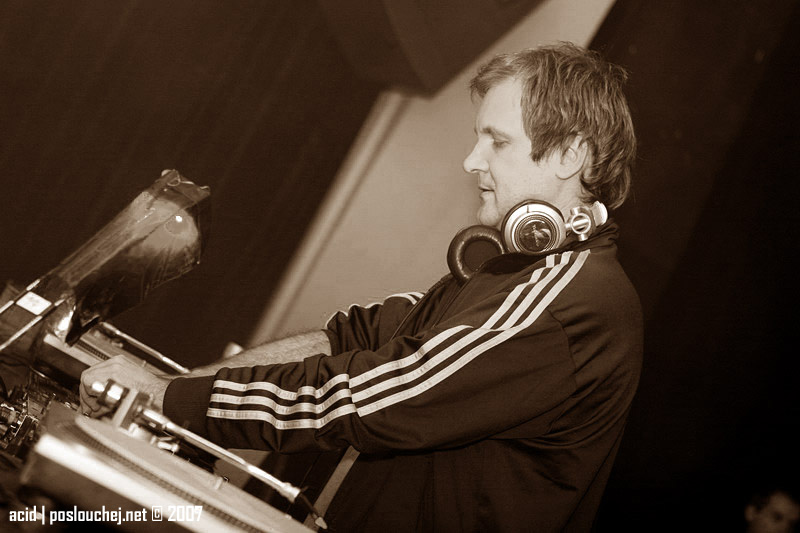 HUMAN TRAFFIX - Pátek 5. 10. 2007