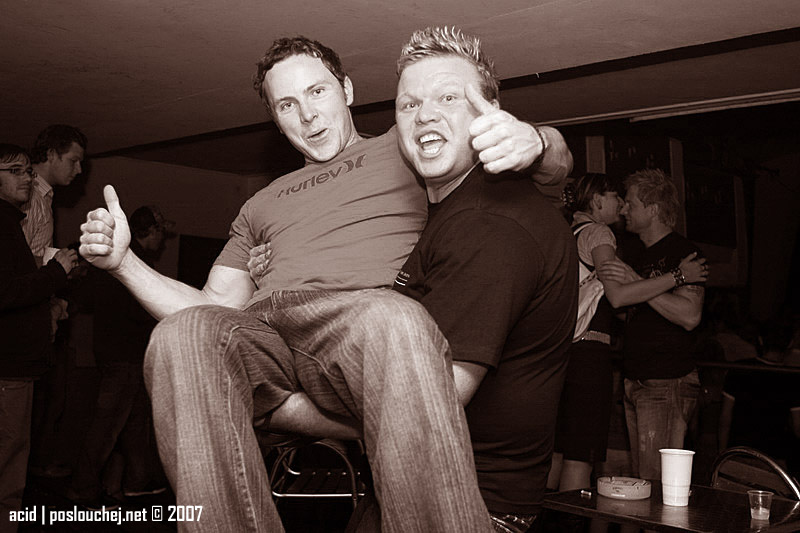 HUMAN TRAFFIX - Pátek 5. 10. 2007
