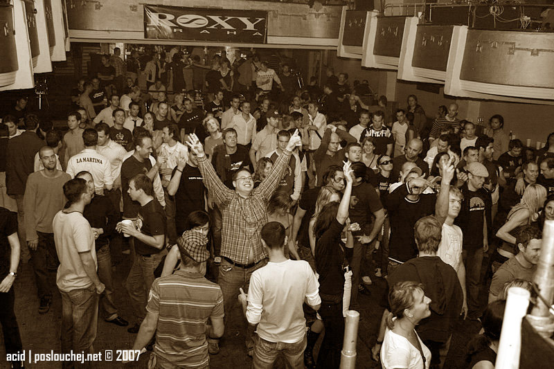 HUMAN TRAFFIX - Pátek 5. 10. 2007