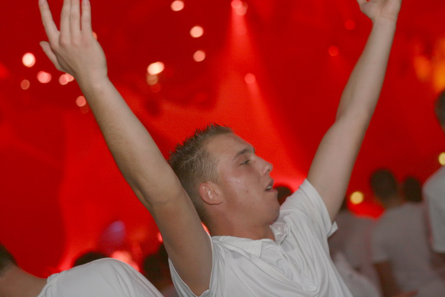 sensation white - 6.10. - druha cast