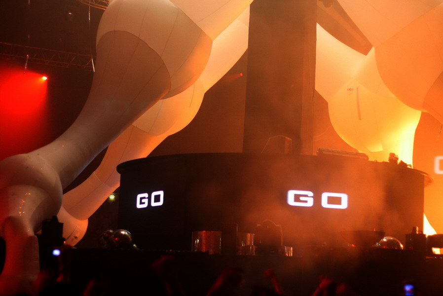 sensation white - 6.10. - druha cast