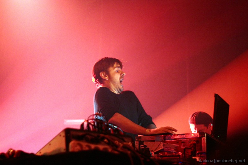 MOVE FESTIVAL - Čtvrtek 11. 10. 2007