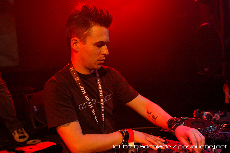 E-MOTION - Pátek 12. 10. 2007