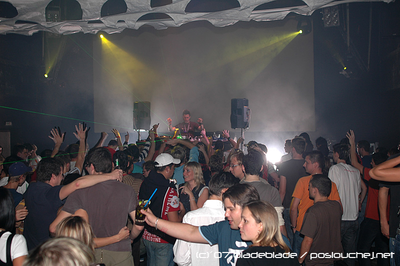 E-MOTION - Pátek 12. 10. 2007