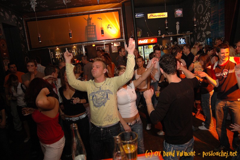 E-MOTION - Pátek 12. 10. 2007