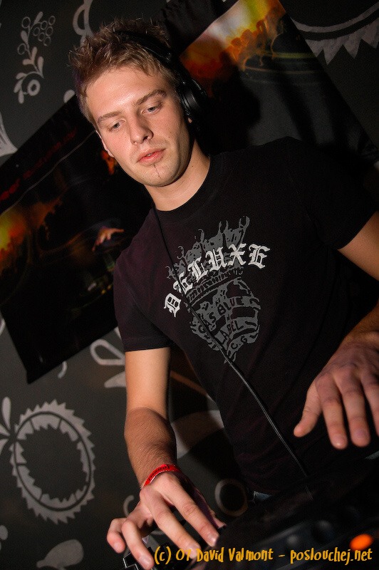 E-MOTION - Pátek 12. 10. 2007