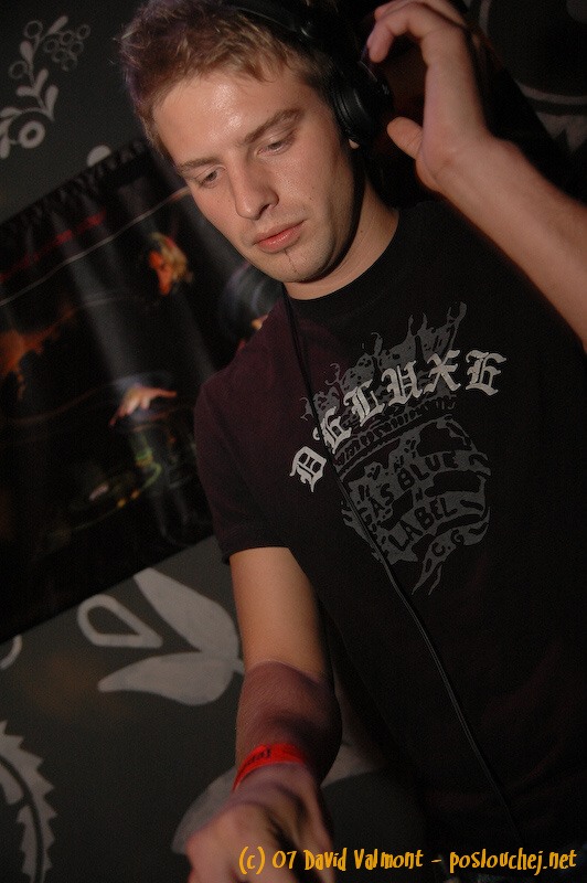 E-MOTION - Pátek 12. 10. 2007