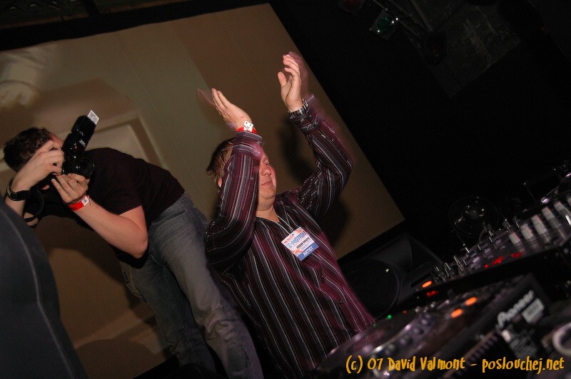 E-MOTION - Pátek 12. 10. 2007