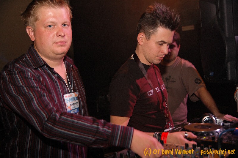 E-MOTION - Pátek 12. 10. 2007