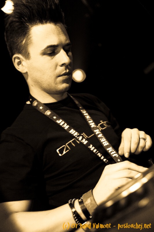 E-MOTION - Pátek 12. 10. 2007