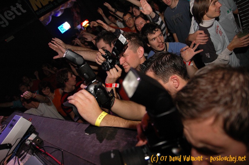 E-MOTION - Pátek 12. 10. 2007