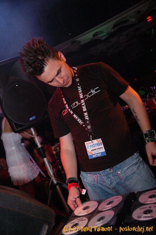 E-MOTION - Pátek 12. 10. 2007