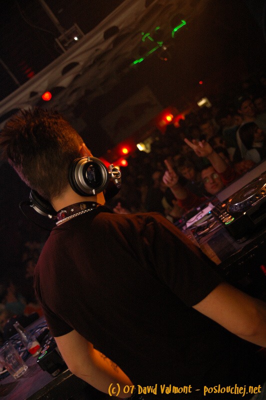 E-MOTION - Pátek 12. 10. 2007