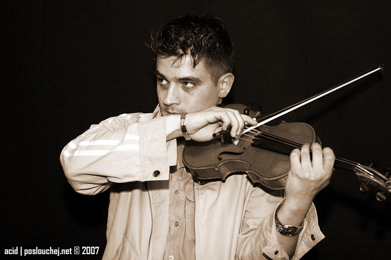 MILLENIUM - Pátek 12. 10. 2007