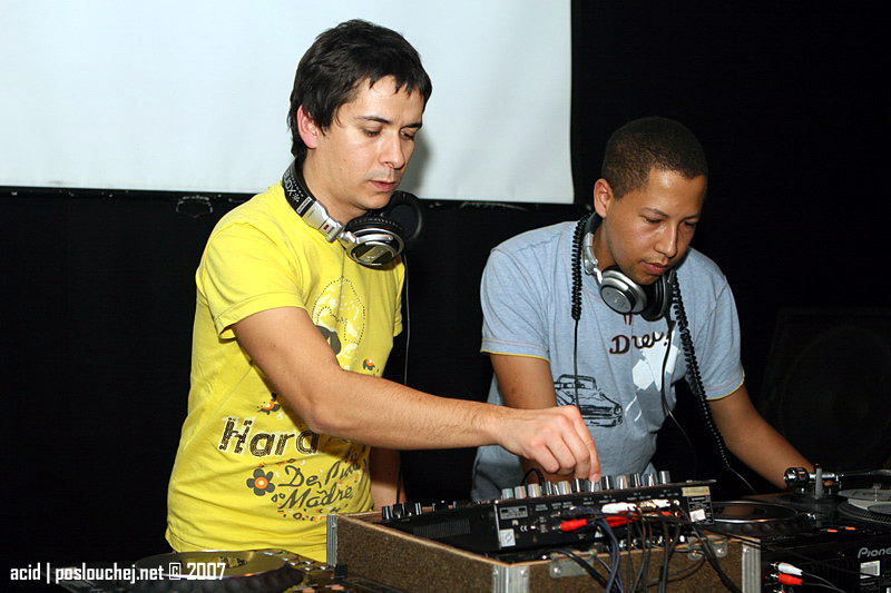 MILLENIUM - Pátek 12. 10. 2007