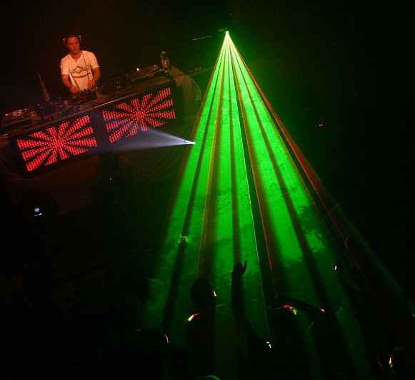MILLENIUM - Pátek 12. 10. 2007