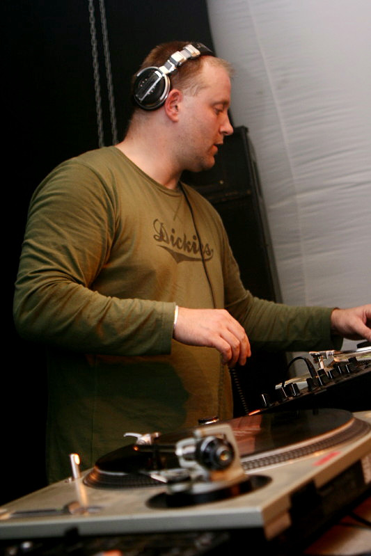 MILLENIUM - Pátek 12. 10. 2007