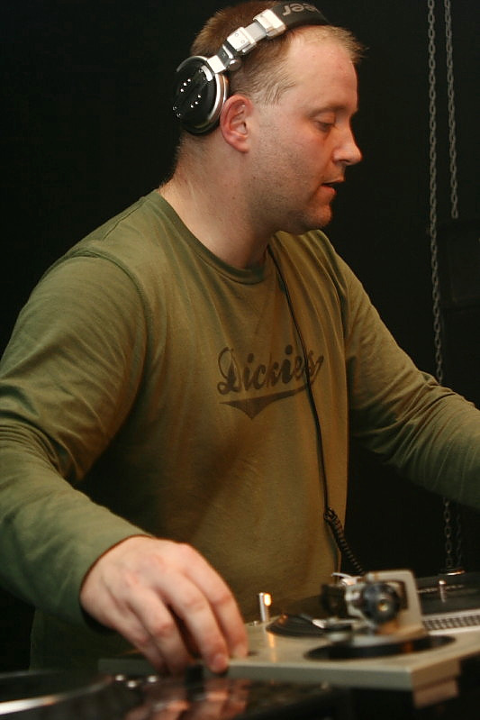 MILLENIUM - Pátek 12. 10. 2007