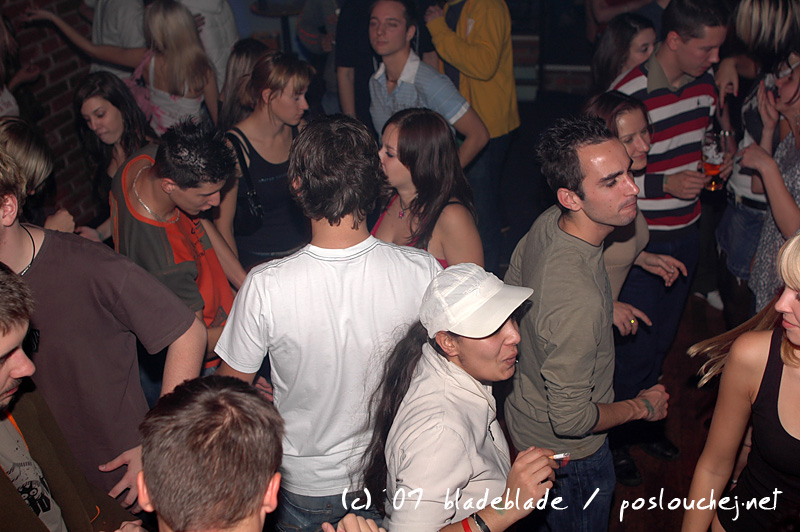 divoke kocky - 19.10.07