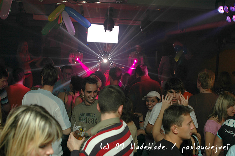 divoke kocky - 19.10.07