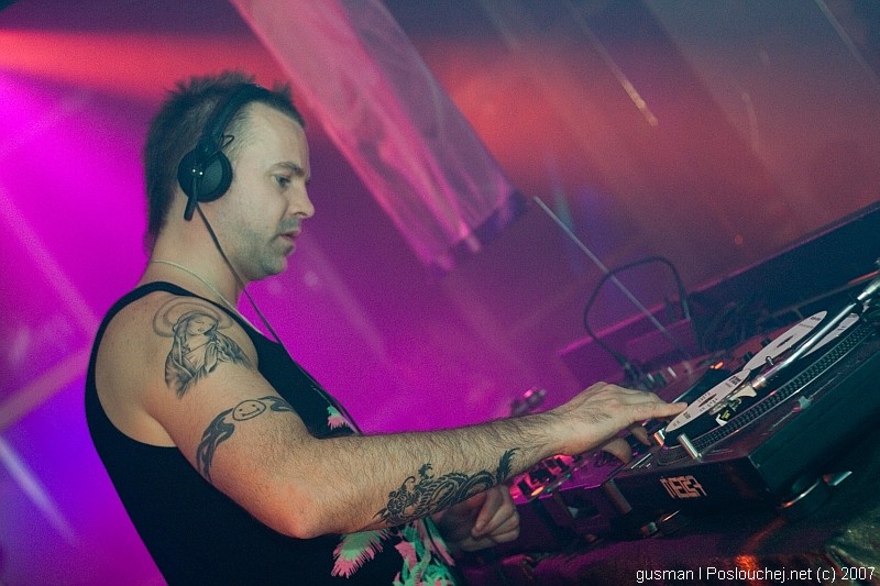 SOUNDCREAM  - Sobota 10. 11. 2007