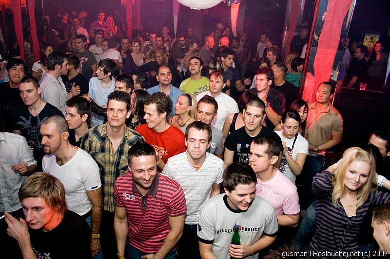 LOOKBETTERNAKED - Pátek 16. 11. 2007