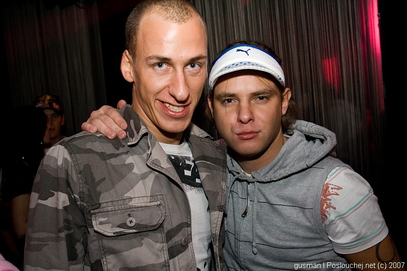 LOOKBETTERNAKED - Pátek 16. 11. 2007