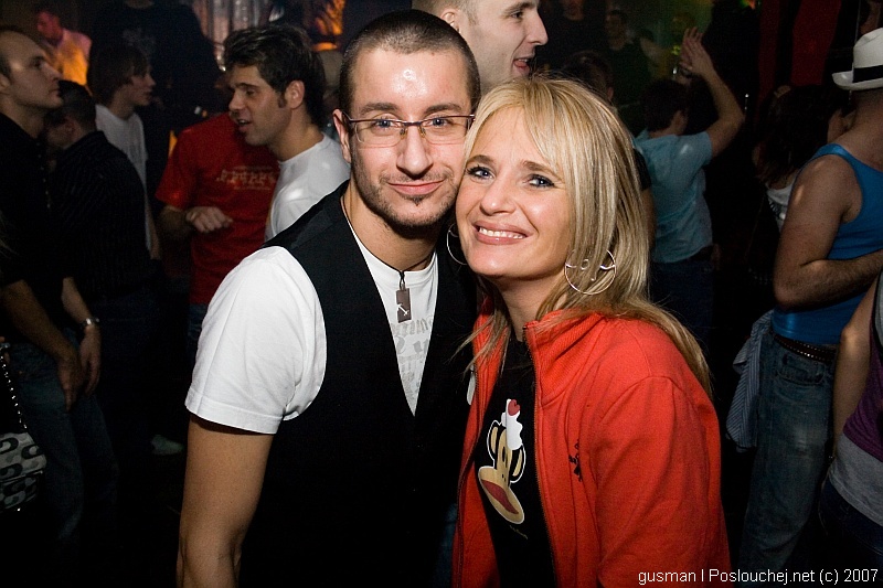 LOOKBETTERNAKED - Pátek 16. 11. 2007