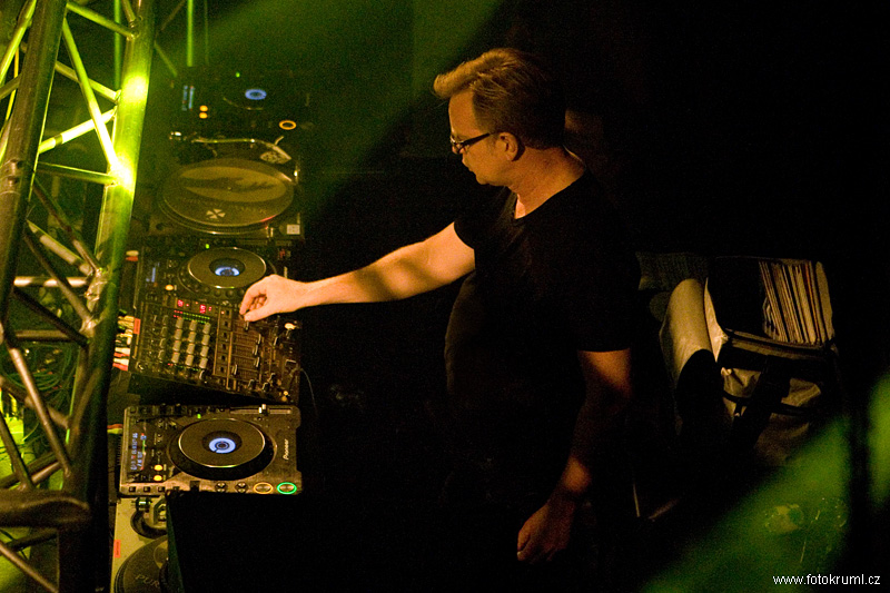 ANDY FLETCHER   - Čtvrtek 22. 11. 2007