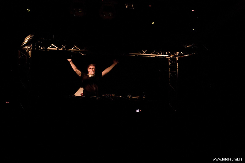 ANDY FLETCHER   - Čtvrtek 22. 11. 2007