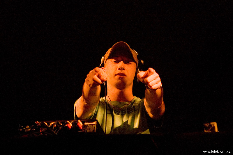 ANDY FLETCHER   - Čtvrtek 22. 11. 2007