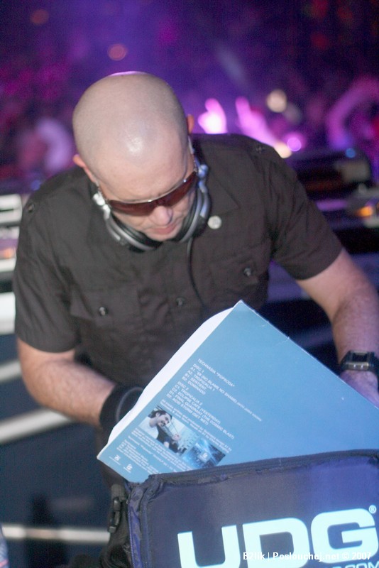 APOKALYPSA LET´S GO TECHNO - Pátek 23. 11. 2007